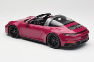 Porsche 911 992 Targa 4 GTS Rubystar Minichamps 1:18 155061066 Μέταλλο - εικόνα 5 από 6