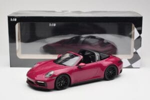 Porsche 911 992 Targa 4 GTS Rubystar Minichamps 1:18 155061066 Μέταλλο - εικόνα 6 από 6