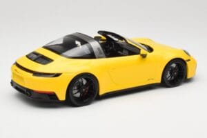 Porsche 911 992 Targa 4 GTS Κίτρινο Minichamps 1:18 153061064 Μέταλλο - εικόνα 2 από 6