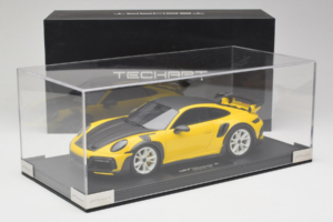 Porsche 911 992 TechArt GTstreet R Κίτρινο Με Λευκές Ζάντες TechArt 1:18 REMC015 Ρητίνη - εικόνα 6 από 6