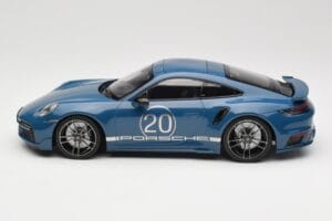Porsche 911 992 Turbo S Sport Design Package Gentian Blue Metallic Minichamps 1:18 155069170 Μέταλλο - εικόνα 3 από 6