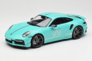 Porsche 911 992 Turbo S Sport Design Package Racing Green Minichamps 1:18 155069175 Μέταλλο