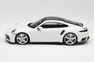 Porsche 911 Turbo S 992 Λευκό Minichamps 1:18 WAP0211620RTRB Μέταλλο - εικόνα 3 από 6