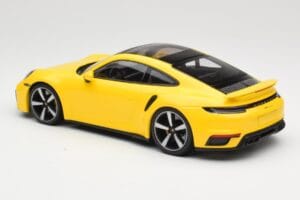 Porsche 911 992 Turbo S Κίτρινο Minichamps 1:18 155069071 Μέταλλο - εικόνα 5 από 6