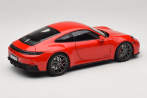 Porsche 911 992.2 Carrera 4 GTS Guards Red Norev 1:18 187171 Μέταλλο - εικόνα 3 από 8