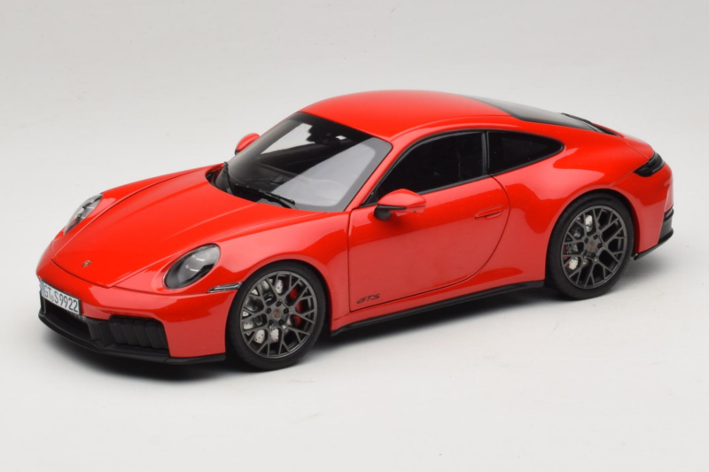 Porsche 911 992.2 Carrera 4 GTS Guards Red Norev 1:18 187171 Μέταλλο