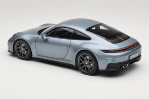 Porsche 911 992.2 Carrera Polar Silver Metallic Norev 1:18 187170 Μέταλλο - εικόνα 7 από 8