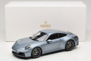 Porsche 911 992.2 Carrera Polar Silver Metallic Norev 1:18 187170 Μέταλλο - εικόνα 8 από 8