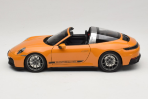 Porsche 911 992.2 Targa 4 GTS Bahama Yellow Norev 1:18 187190 Μέταλλο - εικόνα 5 από 10
