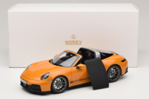 Porsche 911 992.2 Targa 4 GTS Bahama Yellow Norev 1:18 187190 Μέταλλο - εικόνα 10 από 10