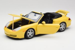 Porsche 911 996 Καμπριολέ Speed Κίτρινο UT Models 1:18 27906 Μέταλλο - εικόνα 2 από 8