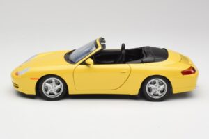 Porsche 911 996 Καμπριολέ Speed Κίτρινο UT Models 1:18 27906 Μέταλλο - εικόνα 4 από 8