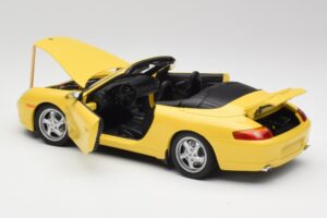 Porsche 911 996 Καμπριολέ Speed Κίτρινο UT Models 1:18 27906 Μέταλλο - εικόνα 5 από 8
