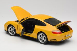 Porsche 911 996 Carrera 4S Κίτρινο Maisto 1:18 WAP02101610 Μέταλλο - εικόνα 5 από 8