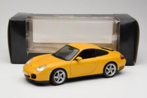 Porsche 911 996 Carrera 4S Κίτρινο Maisto 1:18 WAP02101610 Μέταλλο - εικόνα 8 από 8
