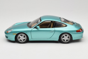 Porsche 911 996 Green Metallic UT Models 1:18 27901 Μέταλλο - εικόνα 4 από 8