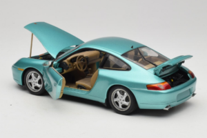 Porsche 911 996 Green Metallic UT Models 1:18 27901 Μέταλλο - εικόνα 5 από 8
