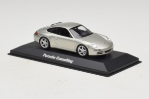 Porsche 911 997 Carrera Silver Metallic Minichamps 1:43 WAP02011515 Μέταλλο - εικόνα 2 από 5