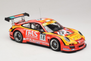 Porsche 911 997 GT3 R #8 De Lorenzi Racing De Lorenzi 24 Hours of Spa 2011 Minichamps 1:18 151118918 Μέταλλο - εικόνα 4 από 6