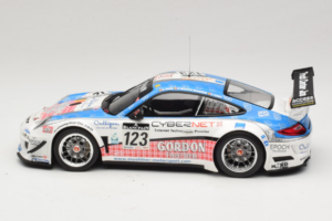 Porsche 911 997 GT3 R #123 Muhlner Motorsport E. Fumal / E. Thiry 24 Hours of Spa 2011 Minichamps 1:18 151118923 Μέταλλο - εικόνα 3 από 6