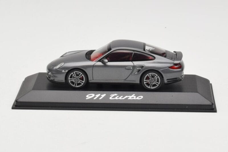 Porsche 911 997 Turbo Anthracite Grey Minichamps 1:43 Porsche 911 997 Turbo Anthracite Grey Minichamps 1:43 WAP0200010A Μέταλλο