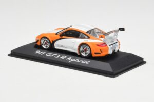Porsche 911 GT3 R Hybrid 997.2 Presentation White Orange Minichamps 1:43 WAP0201170B Μέταλλο - εικόνα 3 από 4