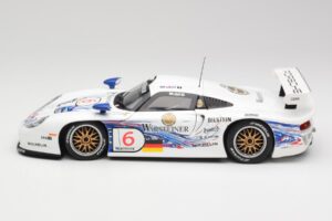 Porsche 911 GT1 #6 T. Boutsen / H-J. Stuck 1997 UT Models 1:18 39720 Μέταλλο - εικόνα 4 από 8