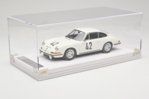 Porsche 911 S #42 R. Buchet / H. Linge Auguste Veuillet 24 Hours of Le Mans Class Winner 1967 IVY 1:18 REMC006 Ρητίνη - εικόνα 2 από 6