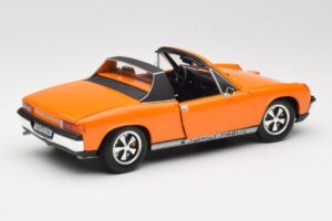 Porsche 914/6 Πορτοκαλί Revell 1:18 08864 Μέταλλο - εικόνα 3 από 8
