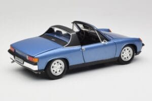 Porsche 914 Μπλε Revell 1:18 08975 Μέταλλο - εικόνα 3 από 8