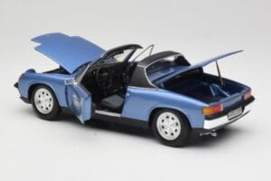 Porsche 914 Μπλε Revell 1:18 08975 Μέταλλο - εικόνα 5 από 8