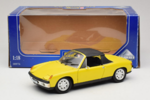 Porsche 914 Κίτρινο Revell 1:18 08976 Μέταλλο - εικόνα 8 από 8