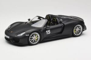Porsche 918 Spyder Weissach Package Matt Black Minichamps 1:18 110062444 Μέταλλο