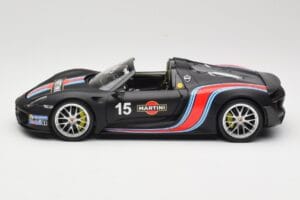 Porsche 918 Spyder Weissach Package Matt Black With Martini Stripes Minichamps 1:18 110062445 Μέταλλο - εικόνα 4 από 8