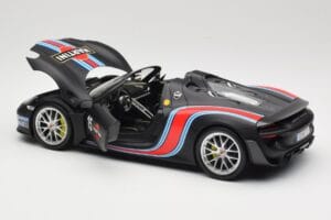 Porsche 918 Spyder Weissach Package Matt Black With Martini Stripes Minichamps 1:18 110062445 Μέταλλο - εικόνα 5 από 8