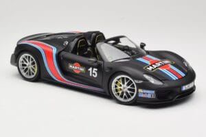 Porsche 918 Spyder Weissach Package Matt Black With Martini Stripes Minichamps 1:18 110062445 Μέταλλο - εικόνα 6 από 8