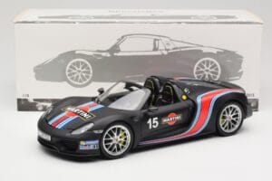 Porsche 918 Spyder Weissach Package Matt Black With Martini Stripes Minichamps 1:18 110062445 Μέταλλο - εικόνα 8 από 8
