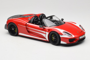 Porsche 918 Spyder Weissach Package Κόκκινες Λευκές Ρίγες Minichamps 1:18 110062442-O1 Μέταλλο - εικόνα 6 από 8