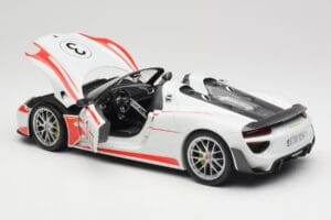 Porsche 918 Spyder Weissach Package Salzburg Minichamps 1:18 110062441 Μέταλλο - εικόνα 5 από 8