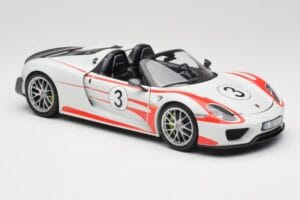 Porsche 918 Spyder Weissach Package Salzburg Minichamps 1:18 110062441 Μέταλλο - εικόνα 6 από 8