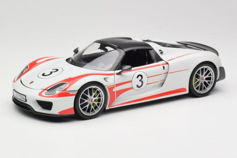 Porsche 918 Spyder Weissach Package Salzburg Minichamps 1:18 110062441 Μέταλλο