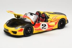 Porsche 918 Spyder Weissach Package Κίτρινο Με Ρίγες Minichamps 1:18 110062446 Μέταλλο - εικόνα 2 από 8
