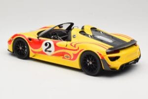 Porsche 918 Spyder Weissach Package Κίτρινο Με Ρίγες Minichamps 1:18 110062446 Μέταλλο - εικόνα 7 από 8