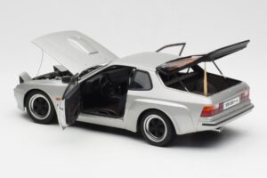 Porsche 924 Carrera GT Diamond Ασημί AUTOart 1:18 78002 Μέταλλο - εικόνα 5 από 8