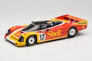 Porsche 962C Group C #17 D. Bell / H-J. Stuck / K. Ludwig 24 Hours of Le Mans 1988 Universal Hobbies 1:18 4704 Μέταλλο