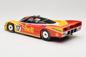 Porsche 962C Group C #17 D. Bell / H-J. Stuck / K. Ludwig 24 Hours of Le Mans 1988 Universal Hobbies 1:18 4704 Μέταλλο - εικόνα 7 από 8