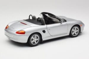 Porsche Boxster 986 Καμπριολέ Arctic Ασημί Μεταλλικό UT Models 1:18 27852 Μέταλλο - εικόνα 3 από 8