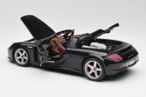 Porsche Carrera GT Μαύρο Maisto 1:18 36665 Μέταλλο - εικόνα 5 από 8