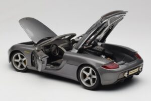 Porsche Carrera GT Γκρι Μεταλλικό Maisto 1:18 36622-R1 Μέταλλο - εικόνα 5 από 8