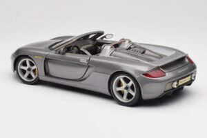 Porsche Carrera GT Γκρι Μεταλλικό Maisto 1:18 36622-R1 Μέταλλο - εικόνα 7 από 8